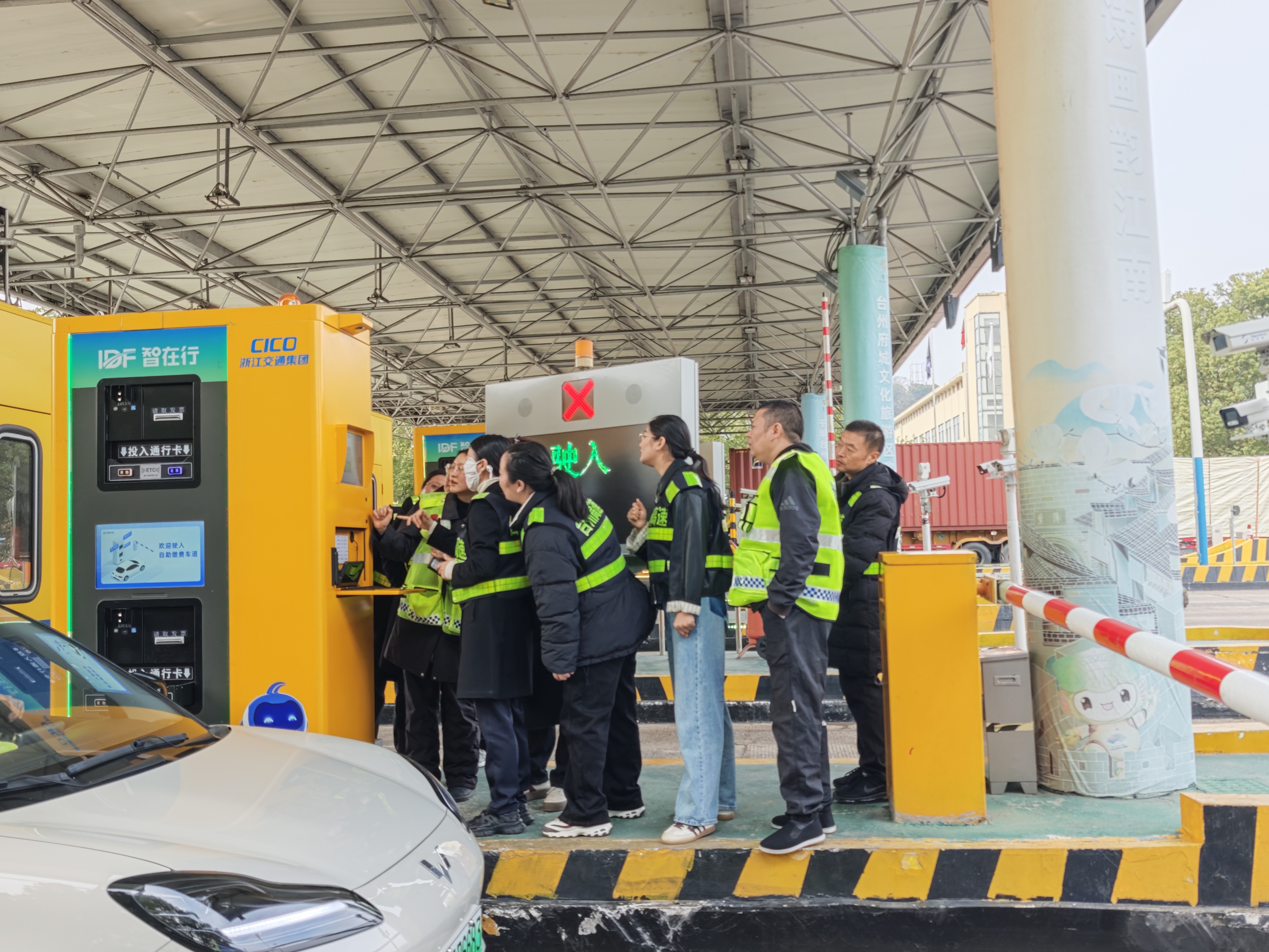 1766392263379635.jpg 6e953d19729f0cf9e66262372f0d8b34.jpg